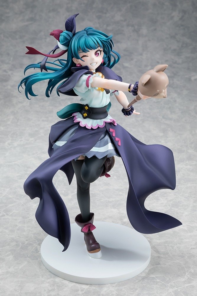 Yohane the Parhelion Sunshine in the Mirror Yohane 1/7 Scale Figure - product view 1