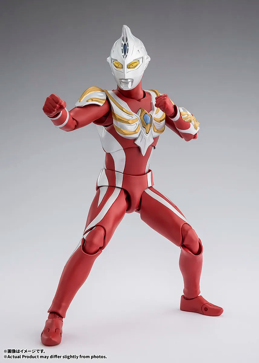 S.H.Figuarts Ultraman Max Action Figure - product view 2