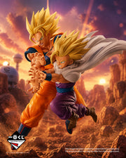 Ichiban Kuji Dragon Ball Spectacular Battle Son Goku & Son Gohan Figure Set main product photo