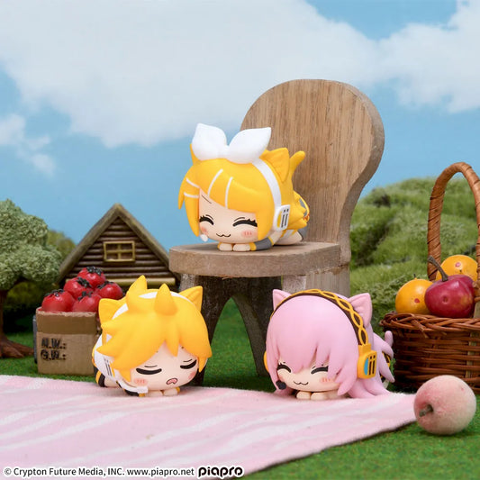 Sega Prize Hatsune Miku Kagamine Rin & Kagamine Len & Megurine Luka Ohiruneko Figure main product photo