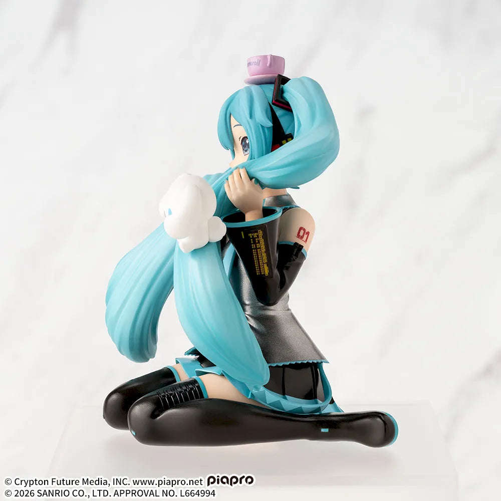 Sega Prize Hatsune Miku x Cinnamoroll Hatsune Miku x Cinnamoroll Fluffy Ver. Chokonose Premium Figure alternate product photo 2