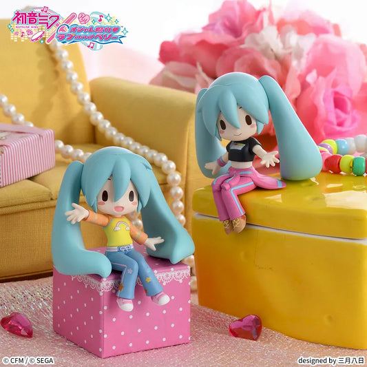 Sega Prize Hatsune Miku x Love and Berry Fuwapuchi Chokonose Mini Figure main product photo