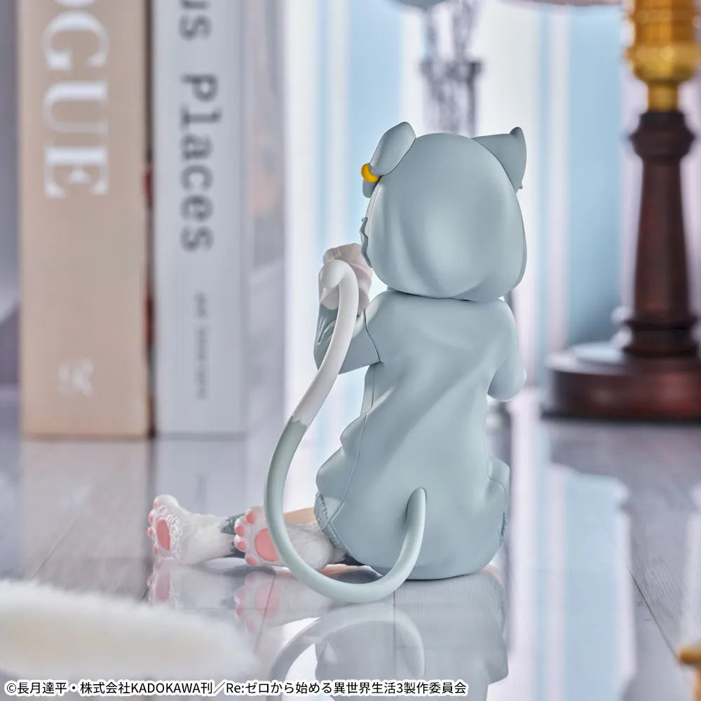 Sega Prize Re:ZERO -Starting Life in Another World- Emilia Fluffy Puck Ver. Yumemirize Figure alternate product photo 3
