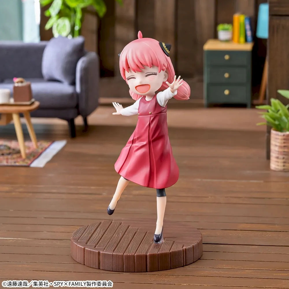 Sega Prize SPY x FAMILY Anya Forger Season 1 Ending Outfit Ver. 2 Luminasta Figure main product photo