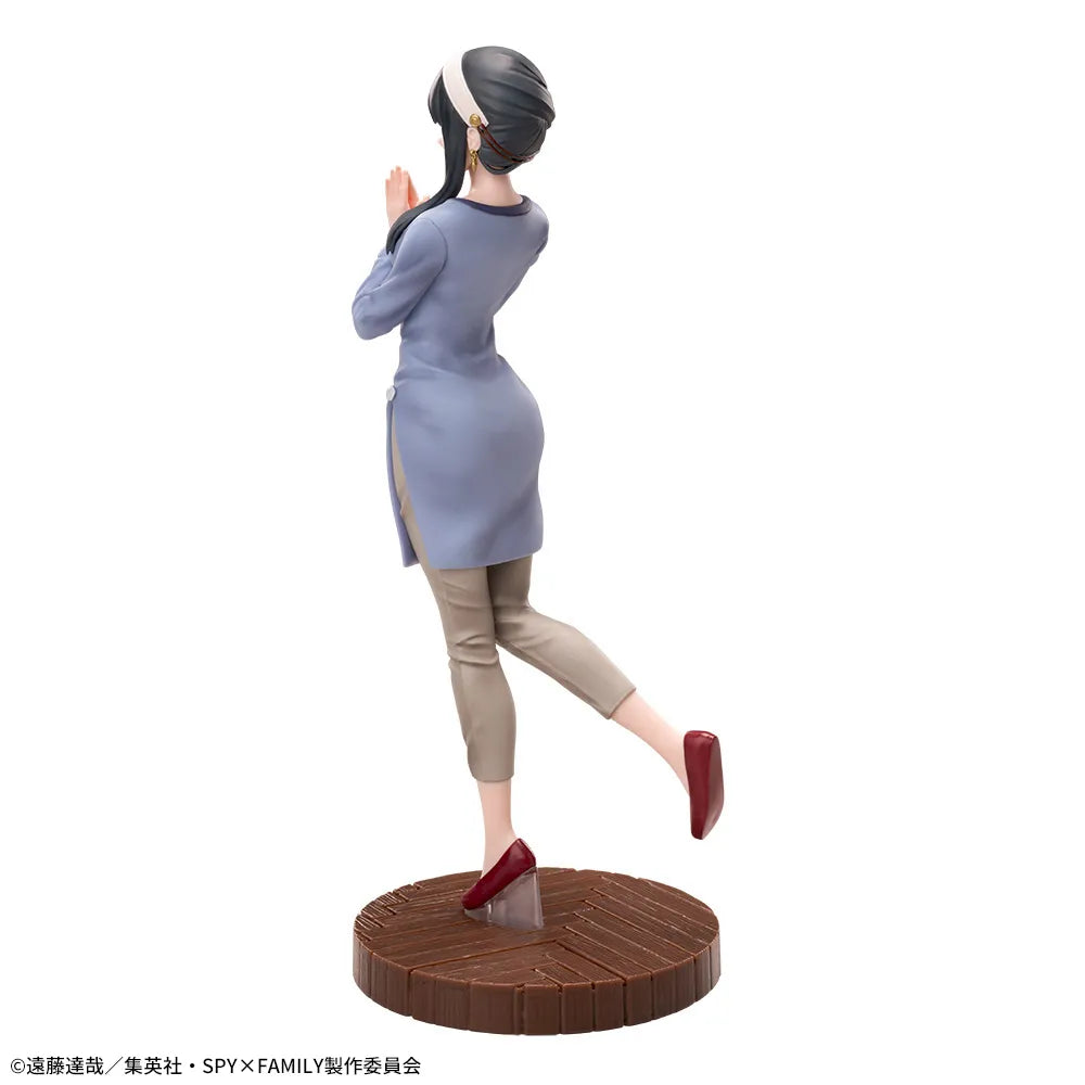 Sega Prize SPY x FAMILY Yor Forger Season 1 Ending Outfit Ver. 2 Luminasta Figure alternate product photo 9