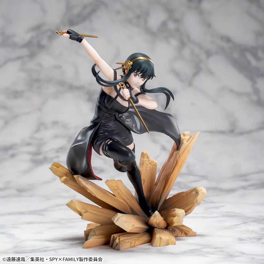 Sega Prize Spy x Family Yor Forger Thorn Princess Ver. Mission Extend Luminasta Figure alternate product photo 5