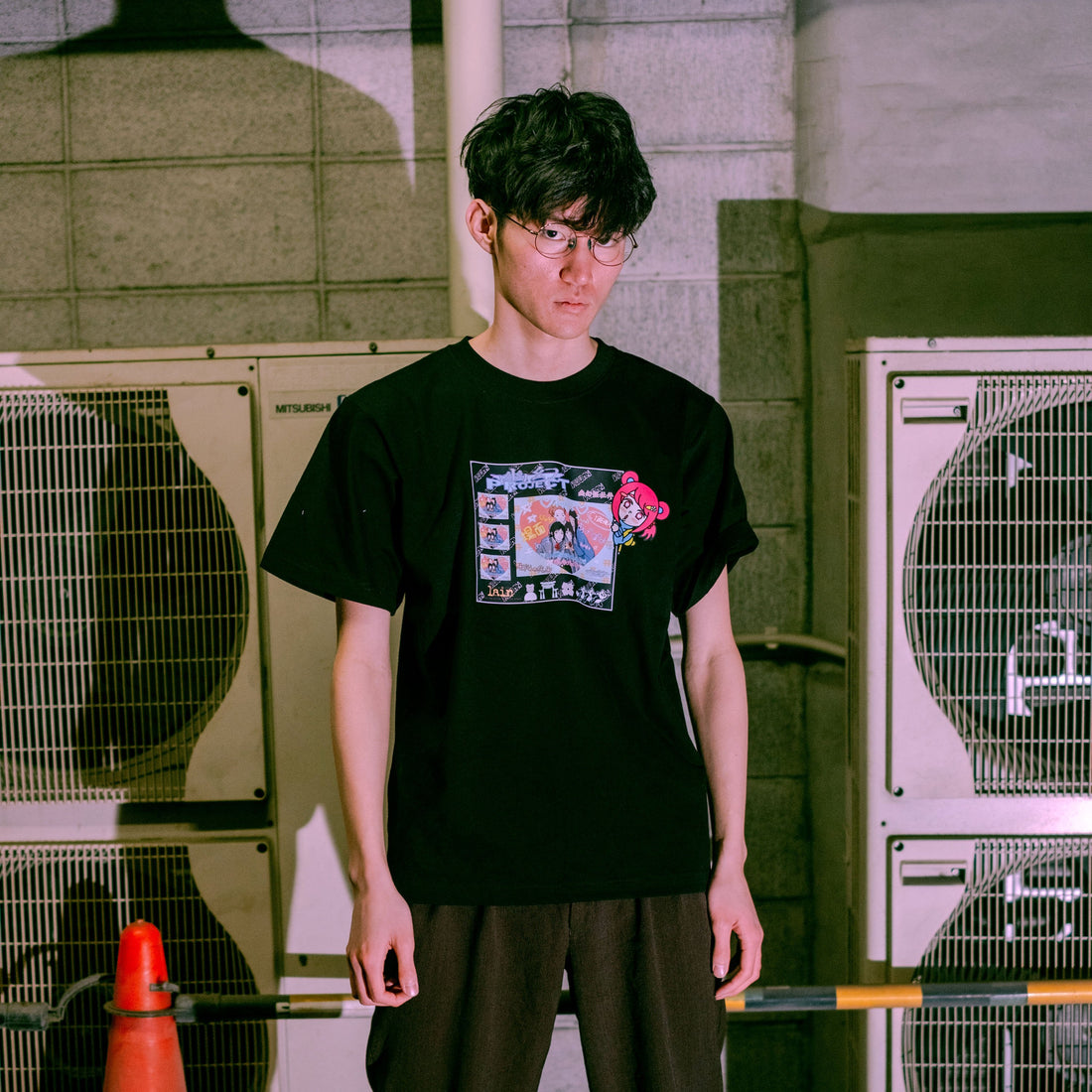 Serial Experiments Lain x KUDAN Lain Iwakura Print Memories T-Shirt in Black - official product photo 3