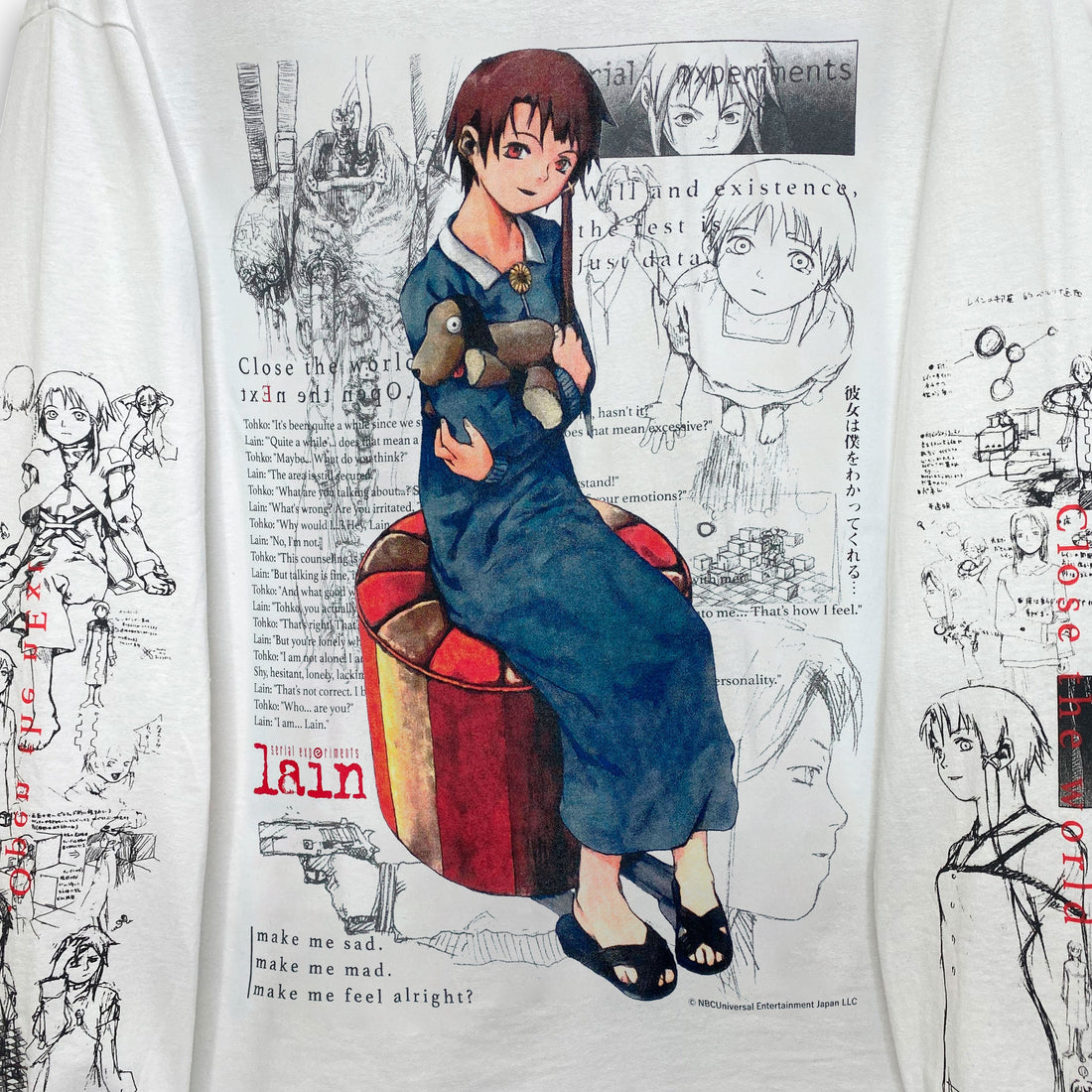 Serial Experiments Lain x messa Lain Iwakura She Knows... Long-Sleeve T-Shirt in White - official product photo 3