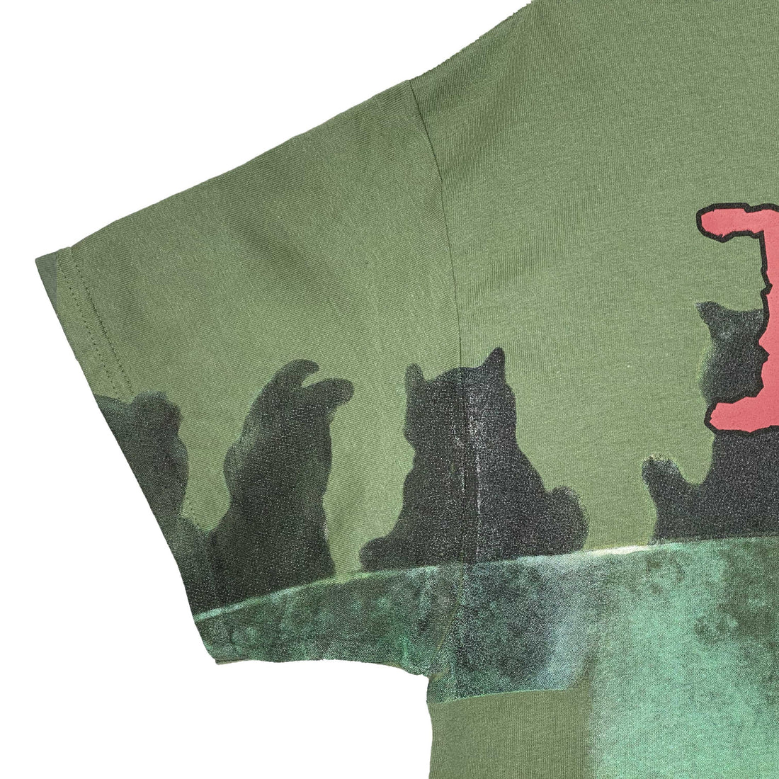 Serial Experiments Lain x messa Lain Iwakura The Green Room T-Shirt in Military Green - official product photo 4