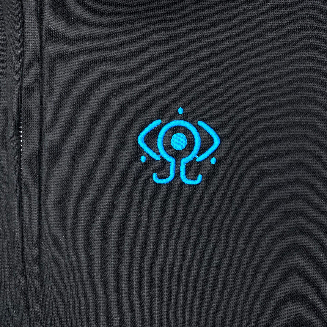 Serial Experiments Lain x messa Lain Iwakura Wired Maiden Embroidered Zip Hoodie in Black - official product photo 7