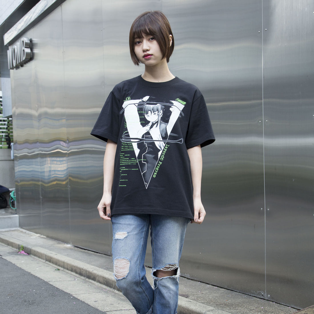 Serial Experiments Lain x messa Persona Lain T-Shirt in Black - official product photo 6