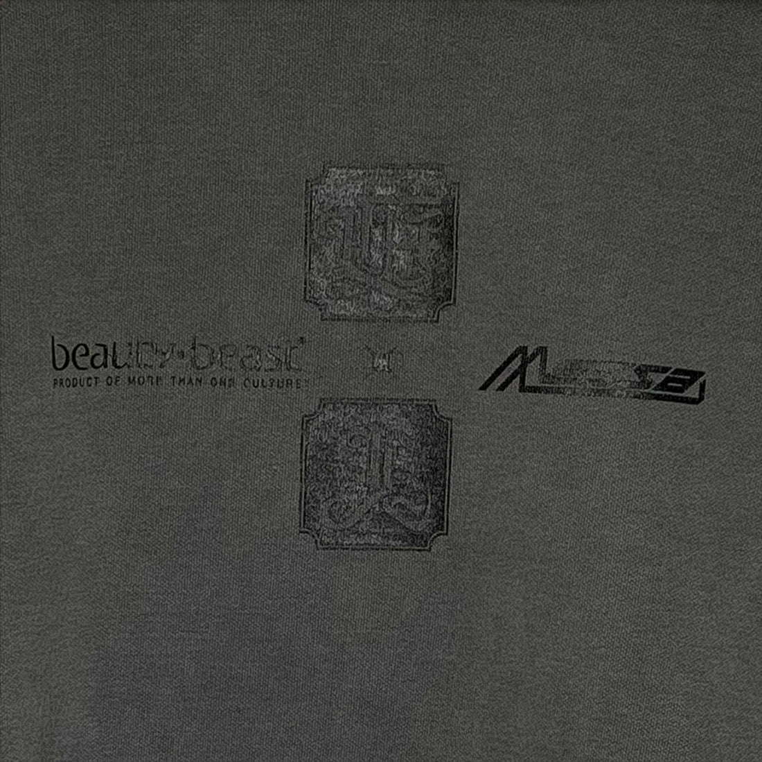 U-jin x beauty:beast x messa Angel Touch Long-Sleeve T-Shirt in Charcoal - official product photo 4